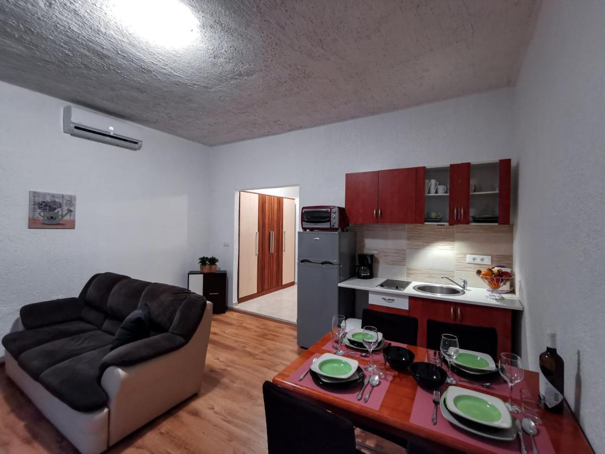 Apartments & Studio Pekica Rovinj Exterior photo