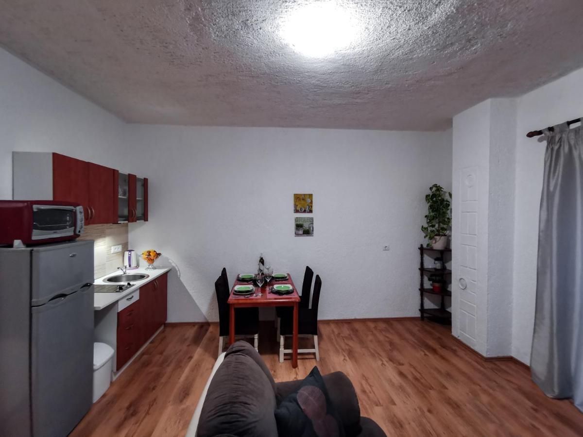 Apartments & Studio Pekica Rovinj Exterior photo