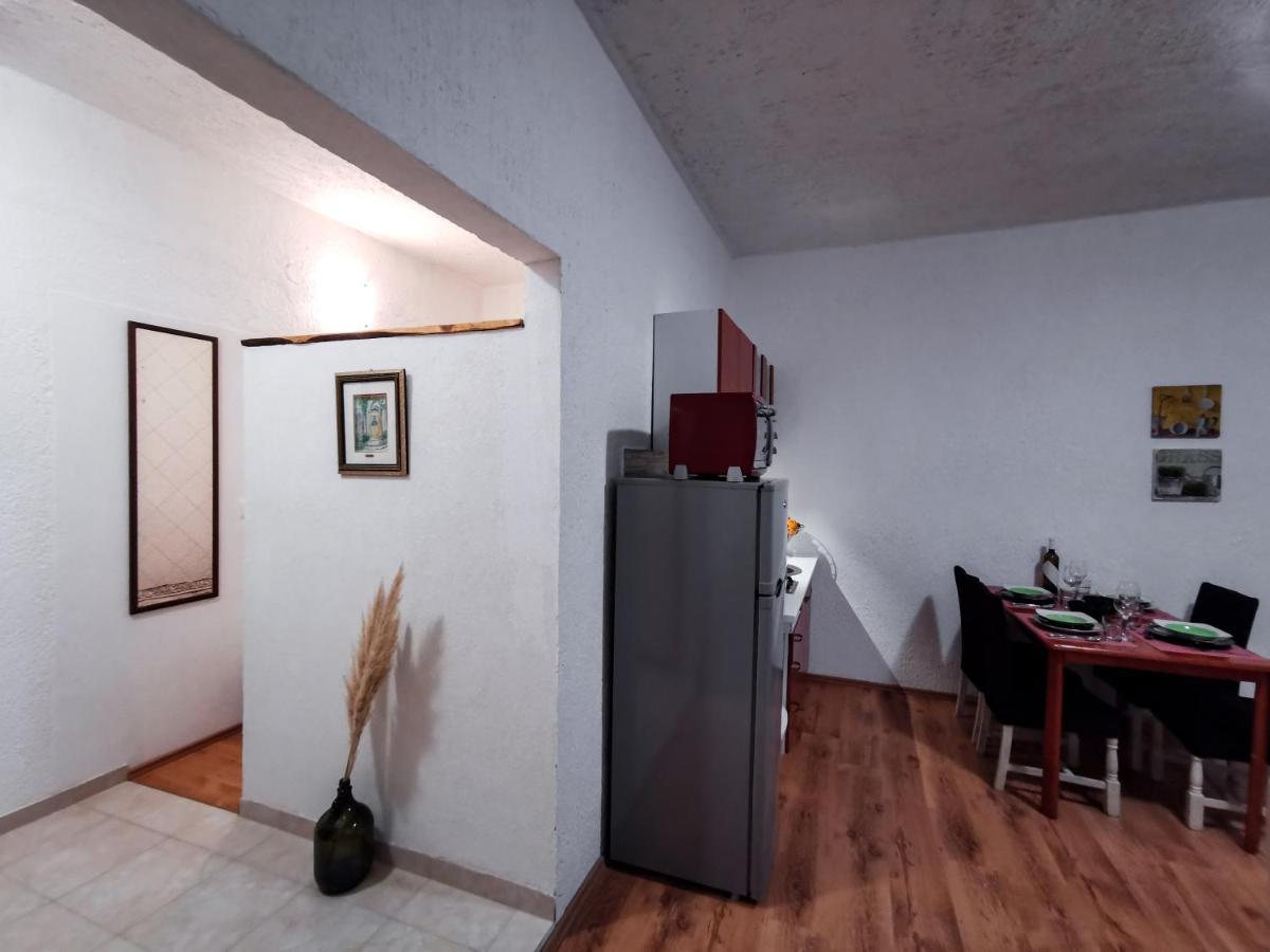 Apartments & Studio Pekica Rovinj Exterior photo